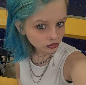 Meet your Posher, Mae